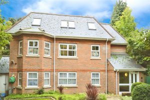 Cox Hollow, Reading, Berkshire, RG30 2LA