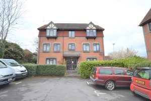 Rowe Court, Grovelands Road, Reading, RG30 2HY