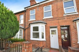 Grovelands Road, Reading, RG30 2PN