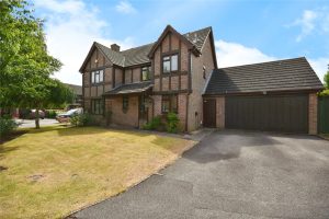 Hilmanton, Lower Earley, Reading, RG6 4HJ