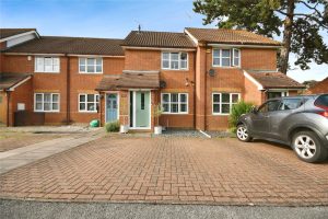 Worsley Place, Theale, Reading, RG7 5QP