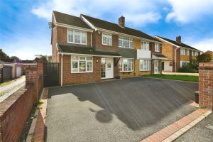 Underwood Road, Reading, RG30 3LY