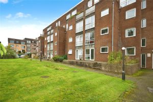 Belgravia Court, Bath Road, Reading, RG30 2BL