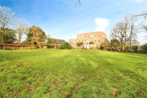 Beech Hill House, Wood Lane, Beech Hill, Reading, RG7 2BE