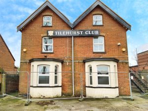 Kentwood Hill, Tilehurst, Reading, RG31 6DE