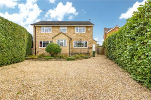 Chestnut Grove, Purley On Thames, RG8 8BU