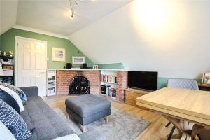 Cintra Avenue, Reading, RG2 7AU