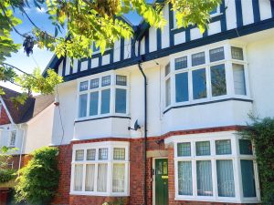 Cintra Avenue, Reading, RG2 7AU