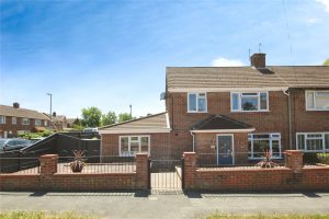 Home Farm Close, Reading, RG2 7TE