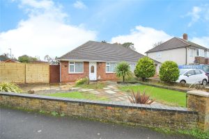 Roslyn Road, Woodley, RG5 3HR