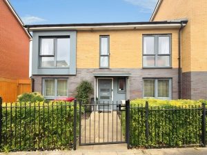 Greenham Avenue, Reading, RG2 0WU