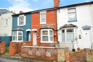 Connaught Road, Reading, RG30 2UD