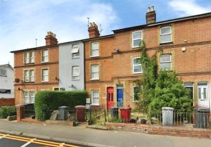 Basingstoke Road, Reading, RG2 0HN