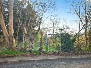 Reading Road, Woodley, Reading, RG5 3DB