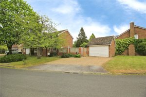 Greenacres Avenue, Winnersh, Wokingham, RG41 5SX