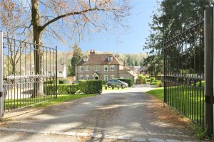 Kentwood House, Tilehurst, Reading, RG31 6AD