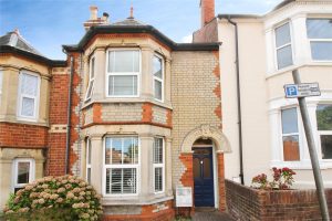 Clifton Street, Reading, RG1 7YE