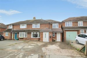 Compton Avenue, Tilehurst, Reading, RG31 5LH