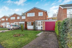 The Ridings, Emmer Green, Reading, RG4 8XL
